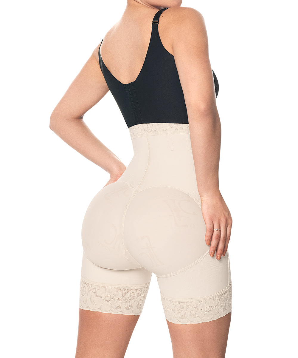 Faja para vestidos estilo strapless con control de abdomen, media pierna y cremallera lateral ( REF. O-050 )