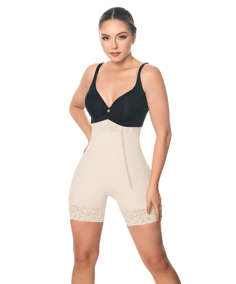 Faja para vestidos estilo strapless con control de abdomen, media pierna y cremallera lateral ( REF. O-050 )