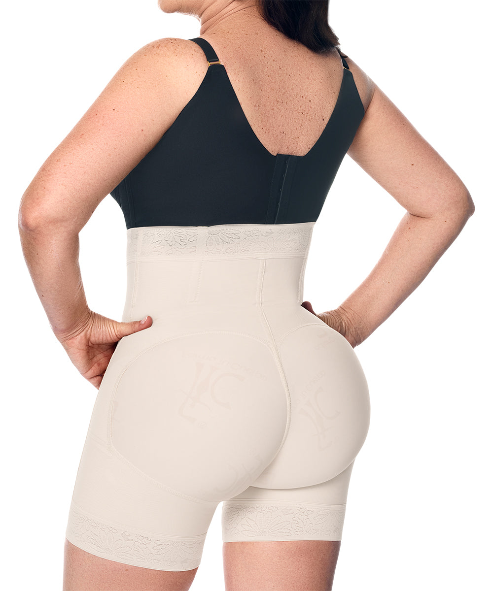 SHORT BEIGE TIRO ALTO (Ref. O-071 | Ref. O-070)