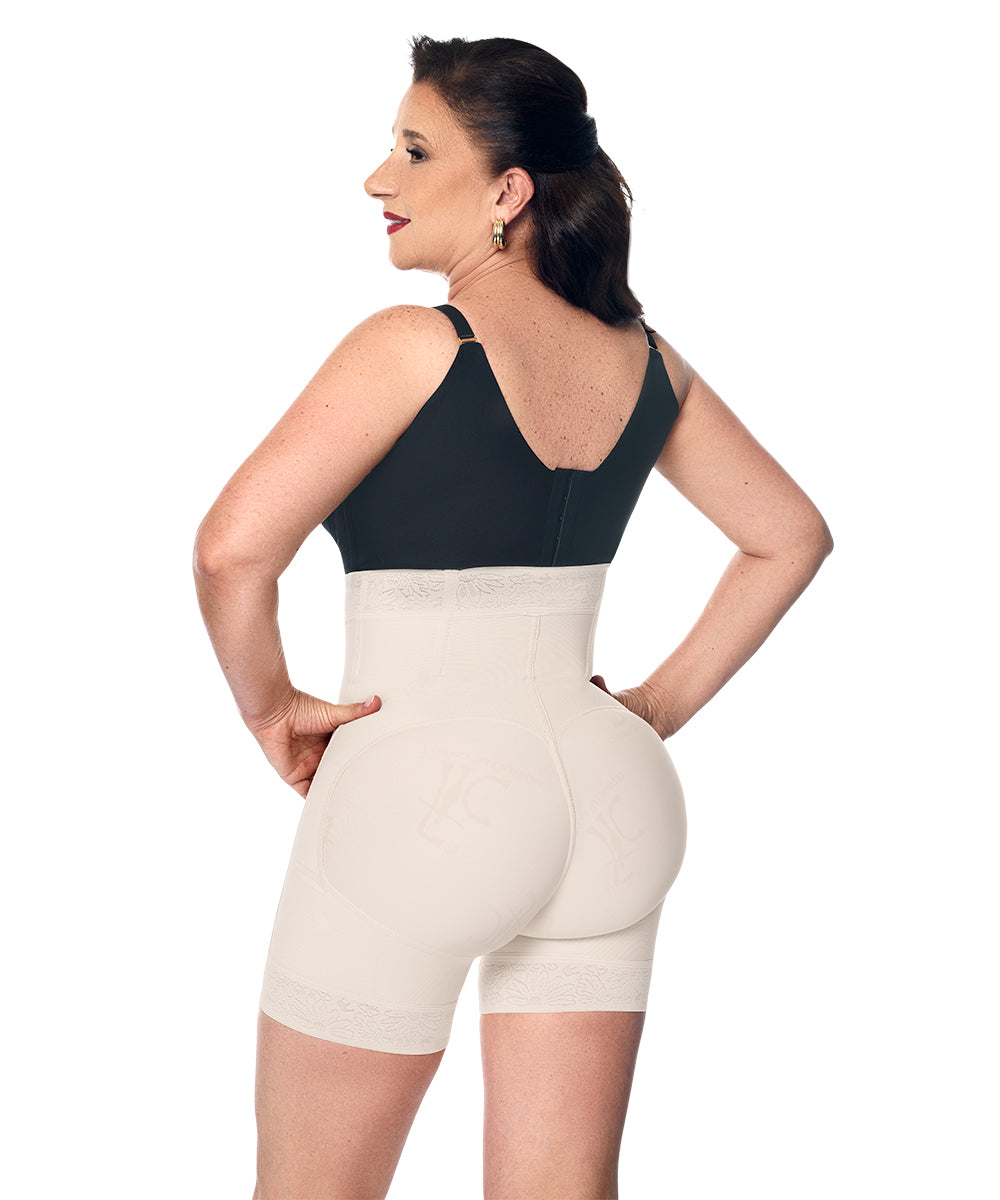 SHORT BEIGE TIRO ALTO (Ref. O-071 | Ref. O-070)